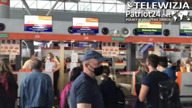 [VIDEO] Skandal na lotnisku Chopina w Warszawie! Kto naraża pasażerów przez skąpstwo?