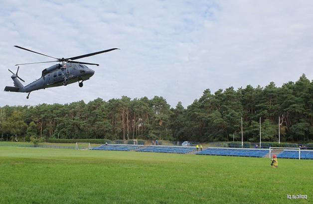[VIDEO] Policyjny black hawk z sercem na pokładzie